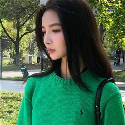 黑影窥窗